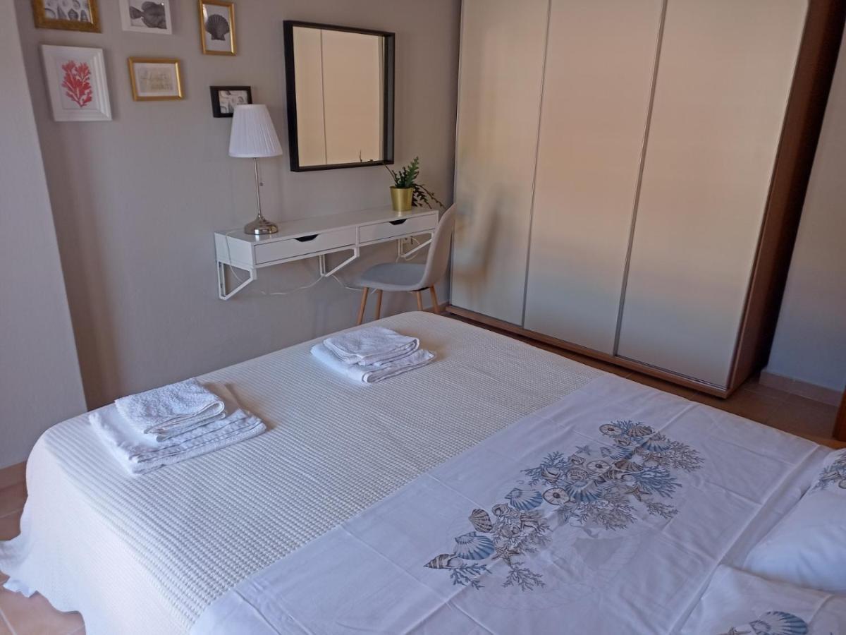 Navy Blue Apartment Nea Skioni Bagian luar foto